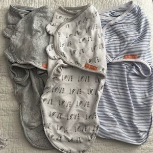 Swaddle me- 3 pack- small/medium size